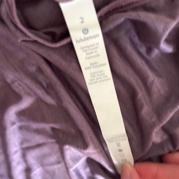 Lululemon tank top - Picture 3 of 3